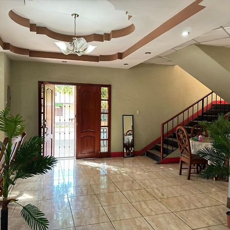 Villalobos Hotel Managua Exterior photo