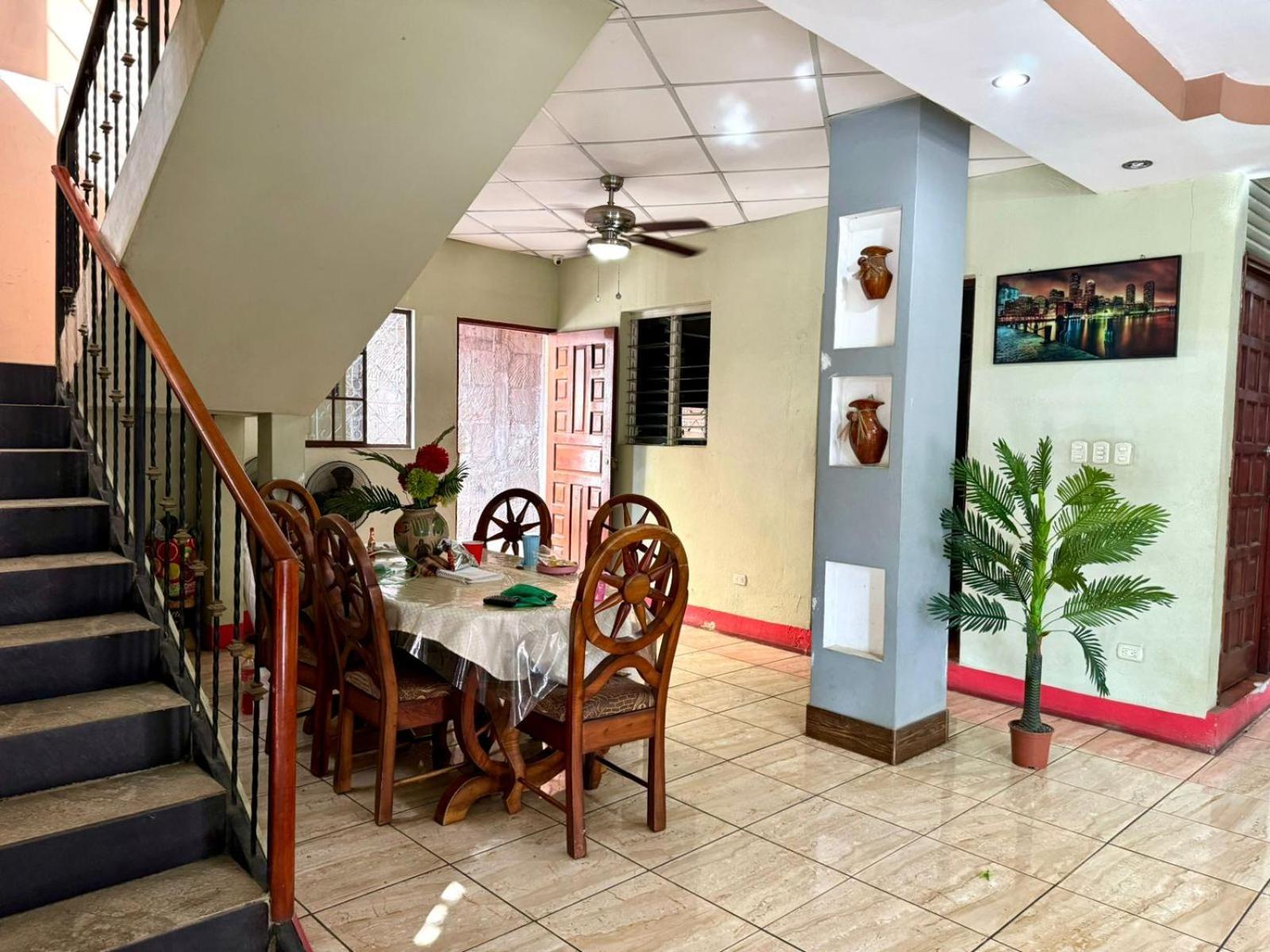 Villalobos Hotel Managua Exterior photo